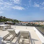 Stunning In With House Sea View Lägenhet Split