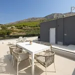 Lägenhet Stunning In With House Sea View *