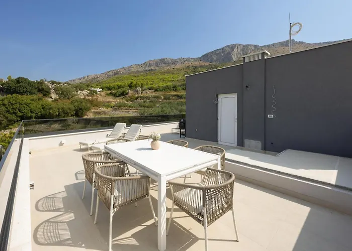 Апартаменты 2 Bedroom Stunning In *